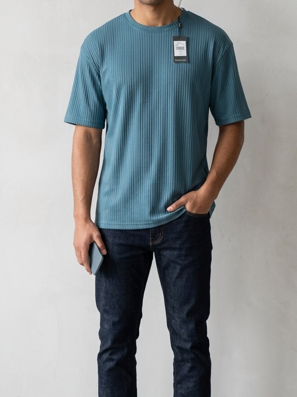 NWT Men’s Bruno Luxe Vertical Striped Blue Short Sleeve Tee – Size Medium